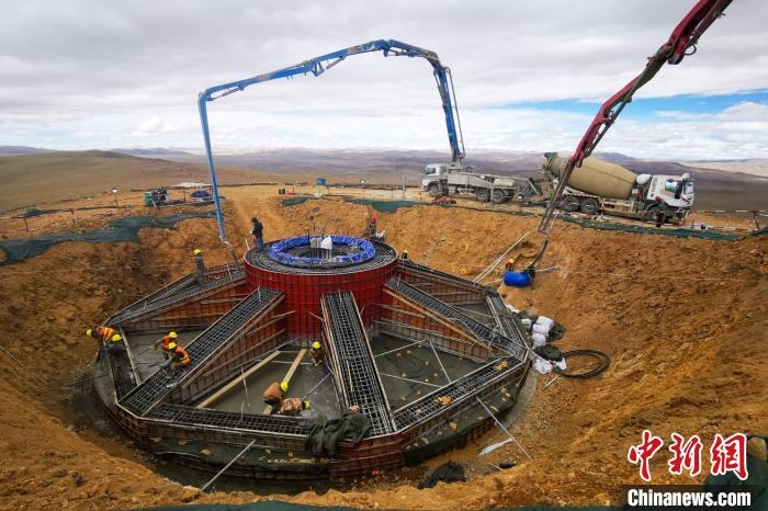 資料圖為該風電場建設現(xiàn)場。　中國電建集團成都勘測設計研究院有限公司 供圖