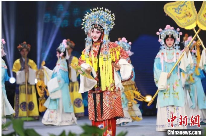 圖為，漢劇《貴妃醉酒》演出現場 武漢文旅局供圖