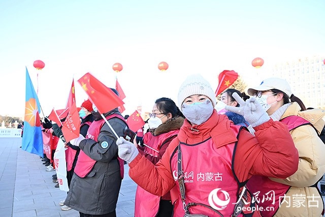 2022年呼和浩特市第七屆徒步迎新活動現(xiàn)場。人民網(wǎng) 劉藝琳攝