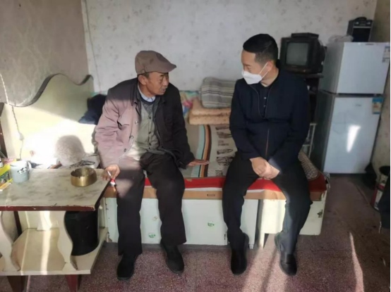 “清風(fēng)夜?！闭谝两鸹袈迤旒o委監(jiān)委掀起一場“頭腦風(fēng)暴”11.26714.png