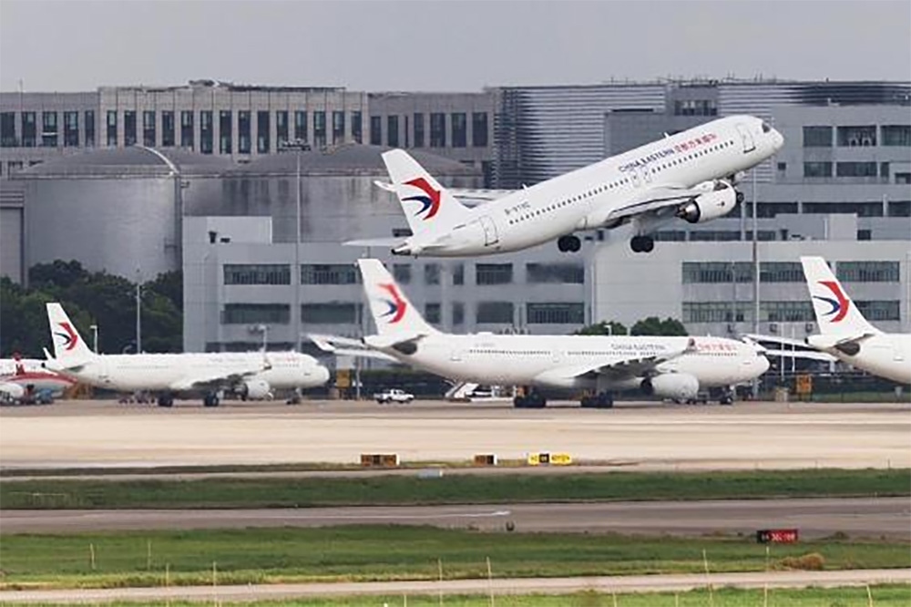 2023年8月2日，東航第二架國產(chǎn)C919大型客機(jī)執(zhí)飛滬蓉空中快線。