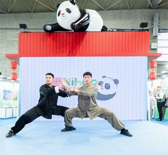 日本國際旅游博覽會期間中國展館的太極拳表演。圖片由中國駐東京旅游辦事處提供