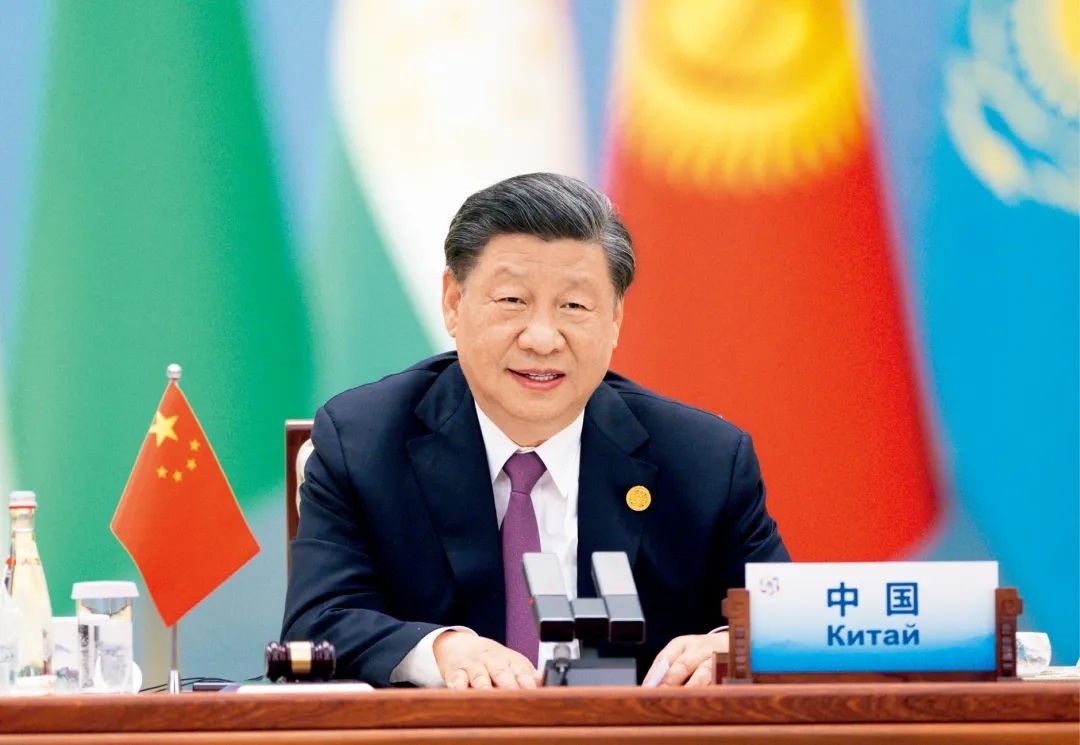 2023年5月19日上午，國家主席習(xí)近平在陜西省西安市主持首屆中國—中亞峰會并發(fā)表題為《攜手建設(shè)守望相助、共同發(fā)展、普遍安全、世代友好的中國—中亞命運(yùn)共同體》的主旨講話。圖/ 新華社記者 黃敬文 攝