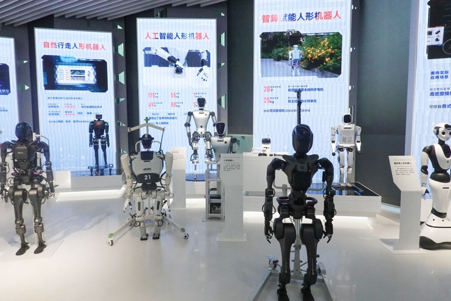 上?？萍紕?chuàng)新成果展（2023年11月28日攝）。