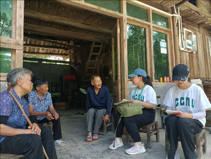 △ 2022年7月，華中師范大學生命科學學院鄉(xiāng)村振興之旅暑期實踐隊赴湖北省恩施市宣恩縣長潭河侗族鄉(xiāng)開展“生態(tài)文明助力鄉(xiāng)村振興”暑期社會實踐活動。