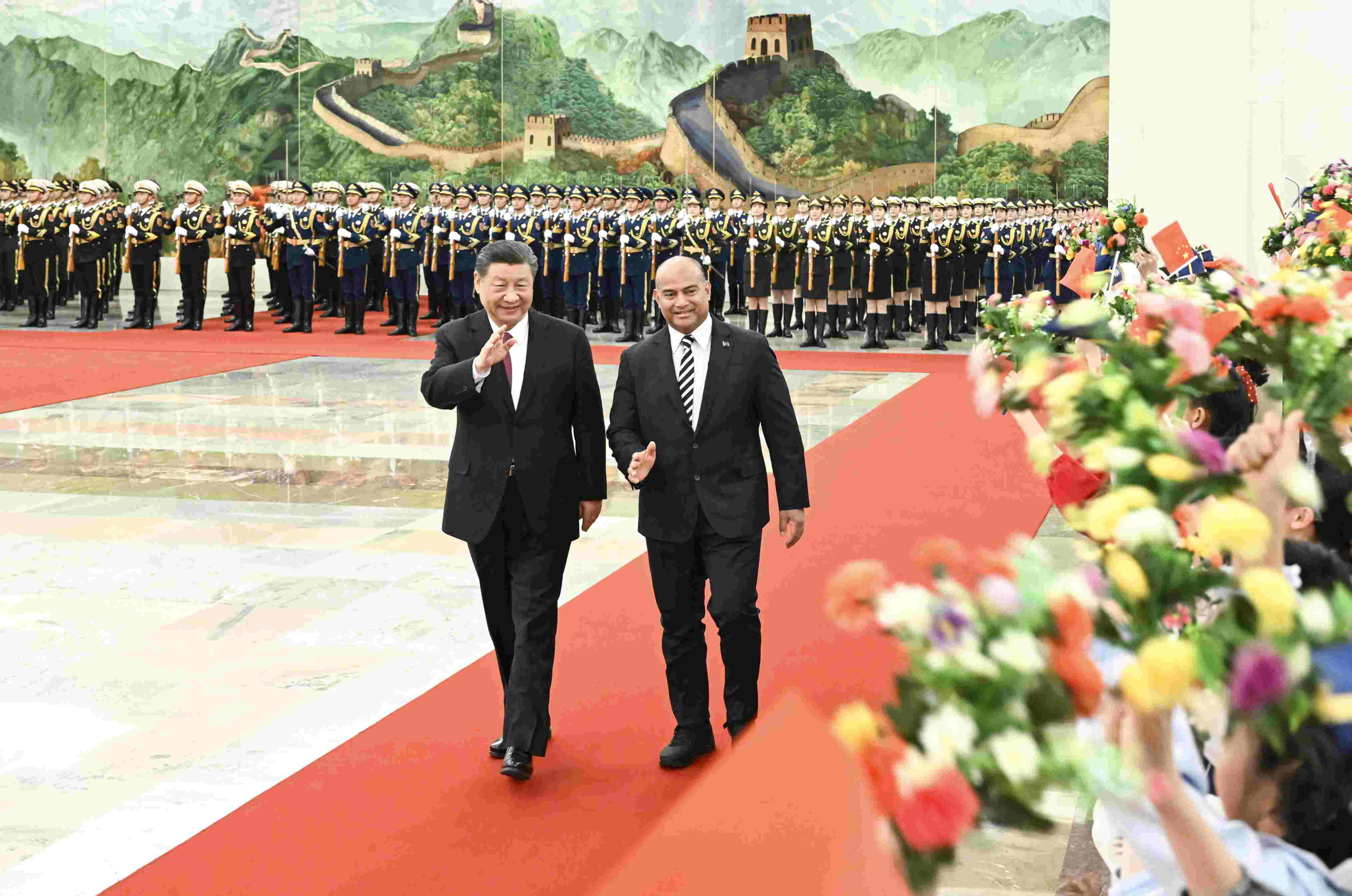 2024年3月25日，習(xí)近平主席在人民大會堂北大廳為瑙魯總統(tǒng)阿迪昂舉行歡迎儀式。