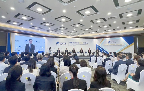 博鰲亞洲論壇2024年年會(huì)“‘創(chuàng)新、綠色、數(shù)智、融合’引領(lǐng)高質(zhì)量發(fā)展”分論壇。人民網(wǎng)記者 喬雪峰攝