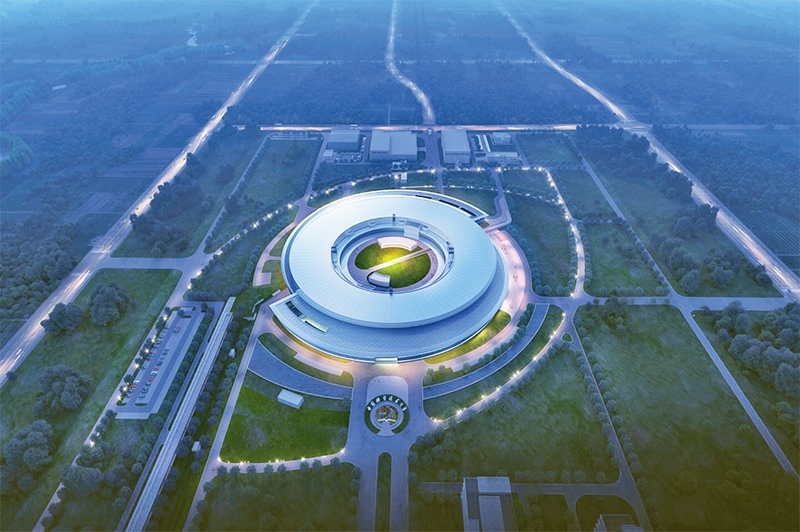 近年來(lái)，長(zhǎng)三角各省市牢牢把握高質(zhì)量發(fā)展這個(gè)首要任務(wù)，因地制宜培育和發(fā)展新質(zhì)生產(chǎn)力，朝著世界級(jí)城市群目標(biāo)邁進(jìn)。圖為第四代大科學(xué)裝置“合肥先進(jìn)光源”的效果圖（資料圖片）。 新華社發(fā)（中國(guó)科學(xué)技術(shù)大學(xué)國(guó)家同步輻射實(shí)驗(yàn)室供圖）