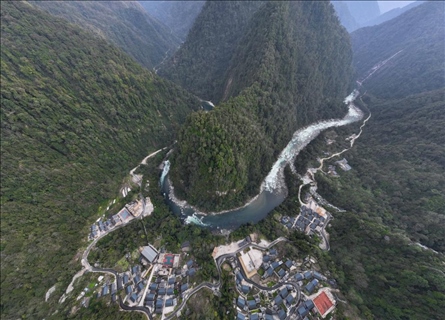 2023年3月10日，云南獨(dú)龍江航拍