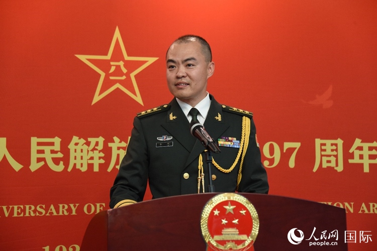 中國駐瑞典大使館副武官李珂致辭。人民網記者 殷淼攝