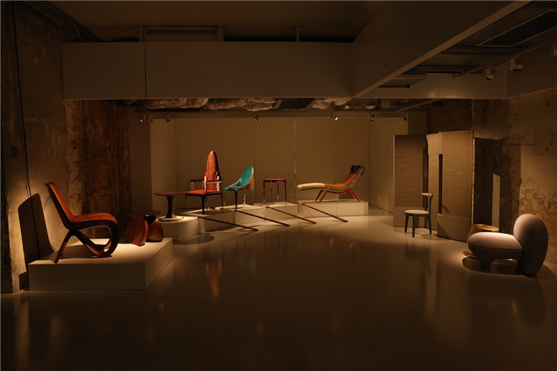 《新生萬物-中國非遺與當(dāng)代設(shè)計(jì)展》展廳。陽光媒體集團(tuán)供圖