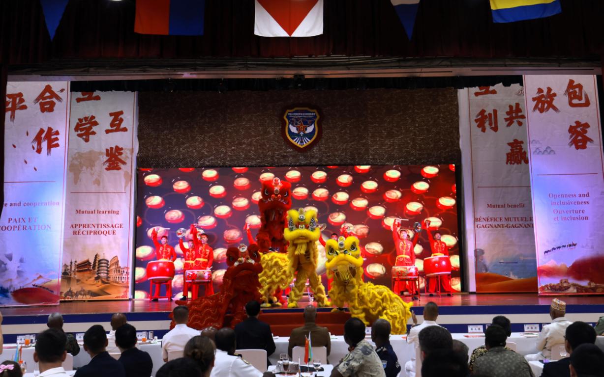 舞獅表演《金獅送?！?。主辦方供圖