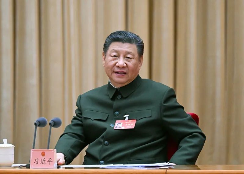 2024年3月7日下午，習近平出席十四屆全國人大二次會議解放軍和武警部隊代表團全體會議并發(fā)表重要講話。新華社記者 李剛 攝